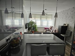 Appartement à Centro. Piso reformado