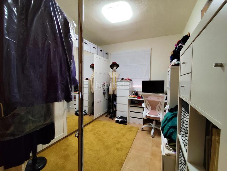 Foto a973288f-f125-4080-b844-67f1a600c3a6. Casa a schiera con riscaldamento parcheggio piscina in Valdemorillo