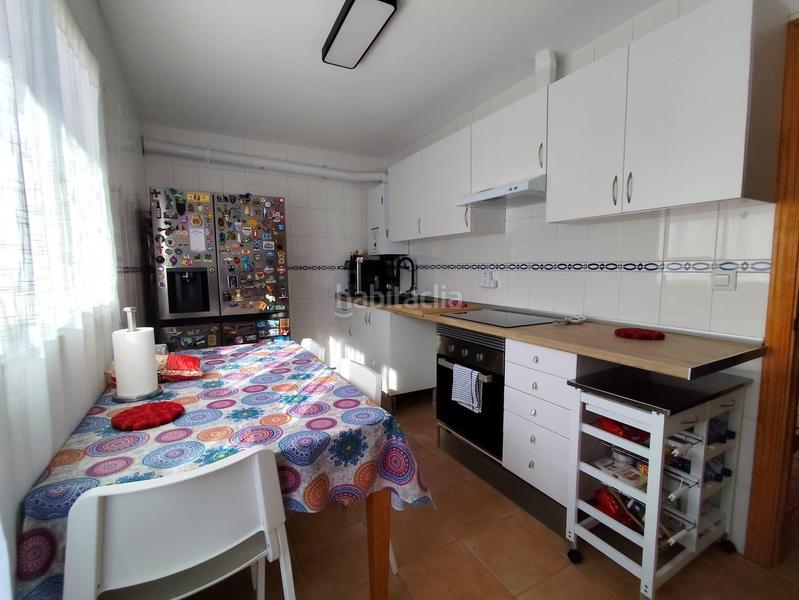 Foto be4dcc4d-b893-4670-bd76-4be119b82633. Casa adosada en Valdemorillo pueblo Valdemorillo