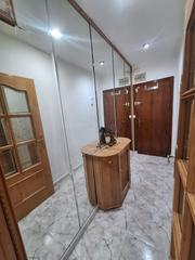 Pis  Avenida de la constitución. Piso luminoso con gran terraza en av. de la constitución  móstol