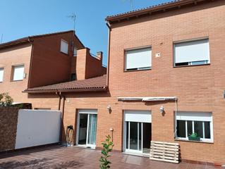 Casa adossada a Chozas de Canales. Bhome presenta tu nuevo hogar en chozas de canales