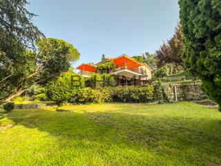 Xalet a San Martín de Valdeiglesias. Chalet con vistas privilegiadas al pantano de san juan  san mart