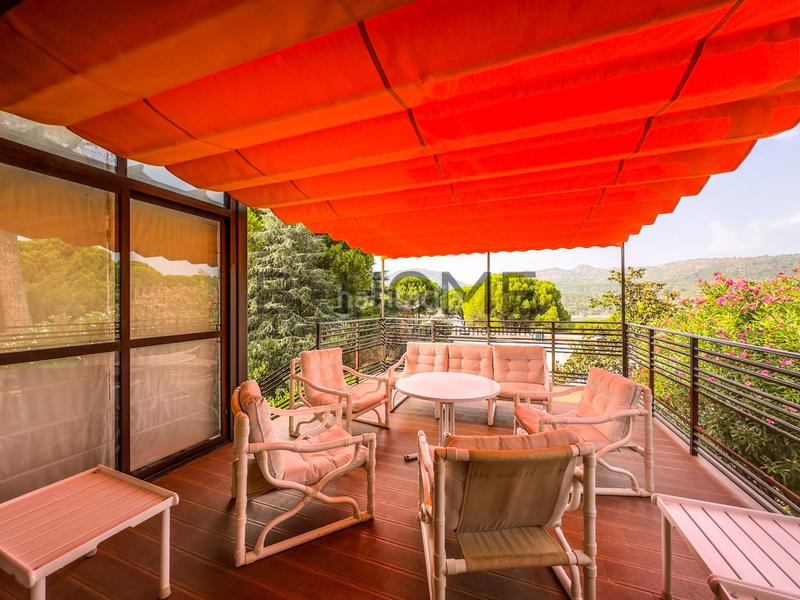 Foto a8c60118-58ce-4c24-9bc5-de0f39dfca7b. Chalet  con vistas privilegiadas al pantano de san juan en San Martín de Valdeiglesias