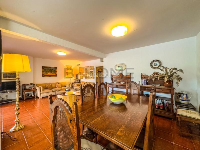 Foto f6ce6bb3-407a-4f30-9760-e02d8d8e7b6f. Chalet  con vistas privilegiadas al pantano de san juan en San Martín de Valdeiglesias