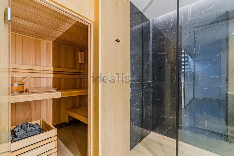 Foto 4ca98d11-5278-41b0-b489-8ca269ea593c. Casa amb calefacció aparcament piscina a Conde Orgaz - Piovera Madrid