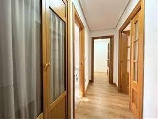 Rent Flat in El Carrascal. Piso en alquiler en el carrascal