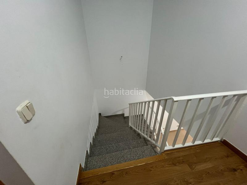 Foto 83bf37c8-324e-4f28-8410-212bce2daf52. Casa adosada en Navalagamella