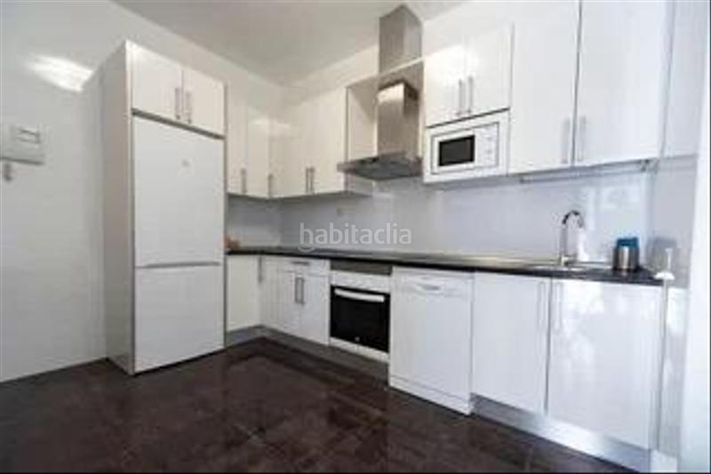 Foto b3ec600d-e00f-482d-9c3b-2f4ad4b7e69e. Duplex with parking in Golf-El Carralero Majadahonda