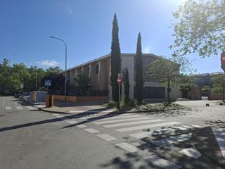 Rez-de-chaussée  Plaza constitucion la. Amplia planta baja en alcorcón  oportunidad única