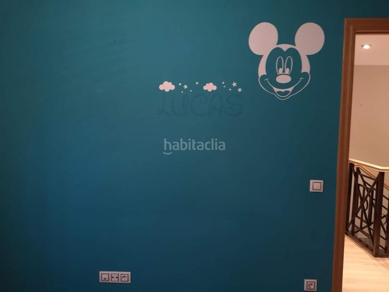 Foto 121e6ae0-605b-4666-88a1-5225b799f98c. Casa adossada amb aparcament a Recas