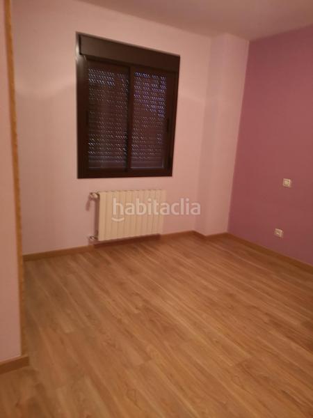 Foto 904adac8-59d0-4fd9-83dc-7b9f24729e0b. Casa adossada amb aparcament a Recas