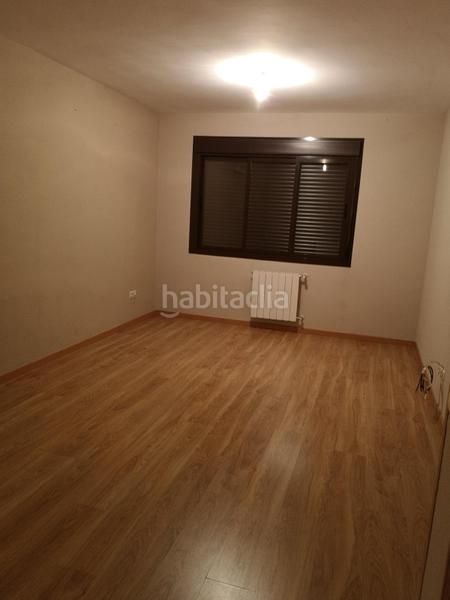 Foto 90d44887-dd77-4ed9-8bb9-c88fecde9168. Casa adossada amb aparcament a Recas