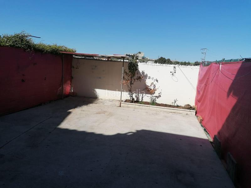 Foto e0c8e66a-081a-439f-8785-de01f5f0c66b. Casa adossada amb aparcament a Recas