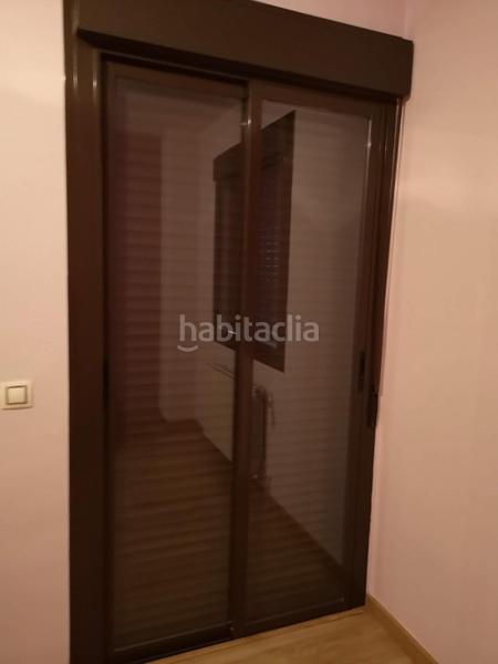 Foto 736cce2e-93c7-4a7b-92e7-ea8cf6b9c4dc. Reihenhaus mit parking in Recas