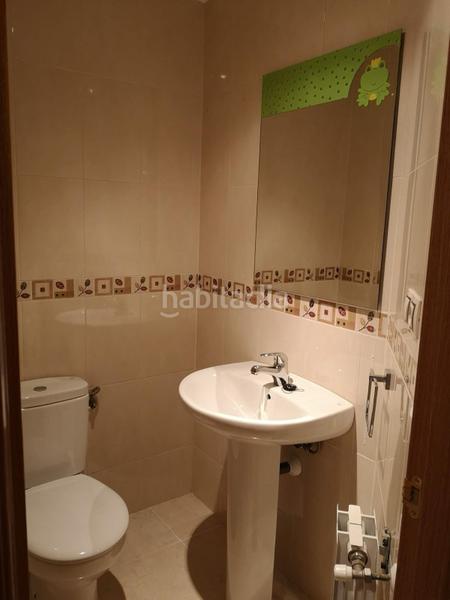 Foto a2e418bd-9783-4ceb-bebc-0c524b49af4b. Reihenhaus mit parking in Recas