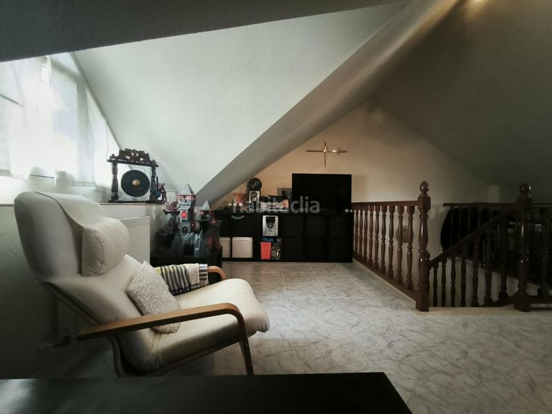 Foto 0f788f79-8454-4b70-badf-17ea3999ed70. Towny house with parking in Numancia de la Sagra