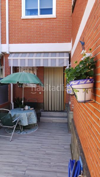 Foto 4235f0e1-b832-4bb5-b343-006cb09ced3f. Towny house with parking in Numancia de la Sagra