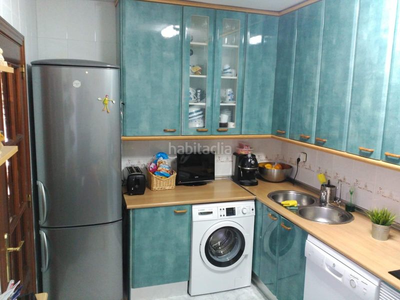 Foto bf22047c-dc8a-4508-b9d4-9a26d881afd8. Towny house with parking in Numancia de la Sagra