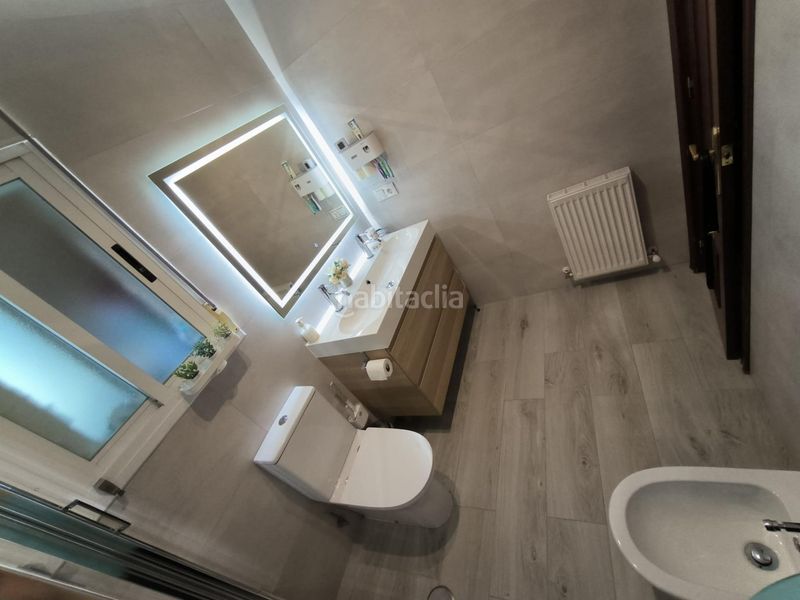 Foto c72f045e-1ea4-427f-ae72-6e822c419659. Towny house with parking in Numancia de la Sagra
