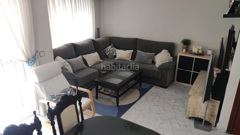Foto d7ab3306-f9ce-4432-a08b-419ef64f038f. Towny house with parking in Numancia de la Sagra