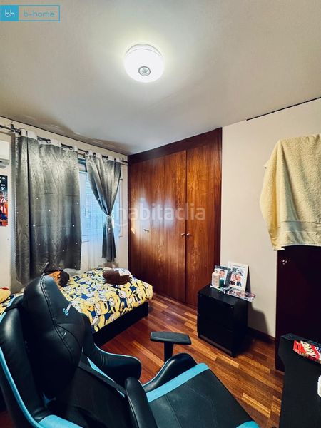 Foto 21ec53d8-7467-438e-85fb-bfe5505d9bd5. Casa adossada amb aparcament a Centro Villanueva del Pardillo