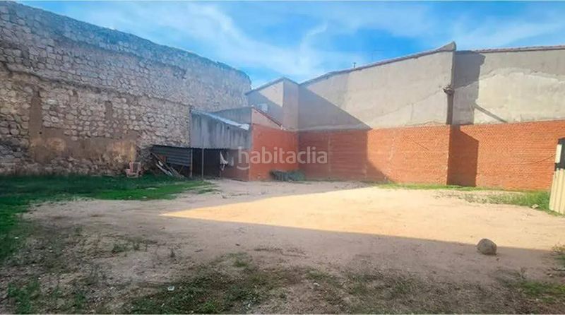 Foto 8369ca2b-c3ba-46f4-8d34-e09d99e83c2d. Terreny residencial a Escalona