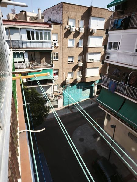 Foto 1264e3a2-363d-4d47-a5eb-7778f0cb6c9c. Àtic amb calefacció a Zona Renfe Alcorcón