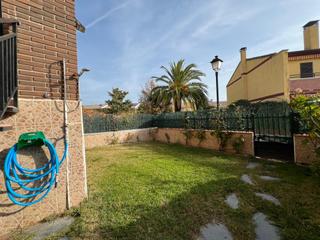 Casa adossada a Navas del Rey