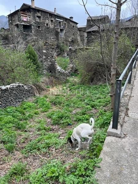 Foto afcab8f4-724d-4cf3-8756-5ebf940031d4. Terreno residenziale in Alins