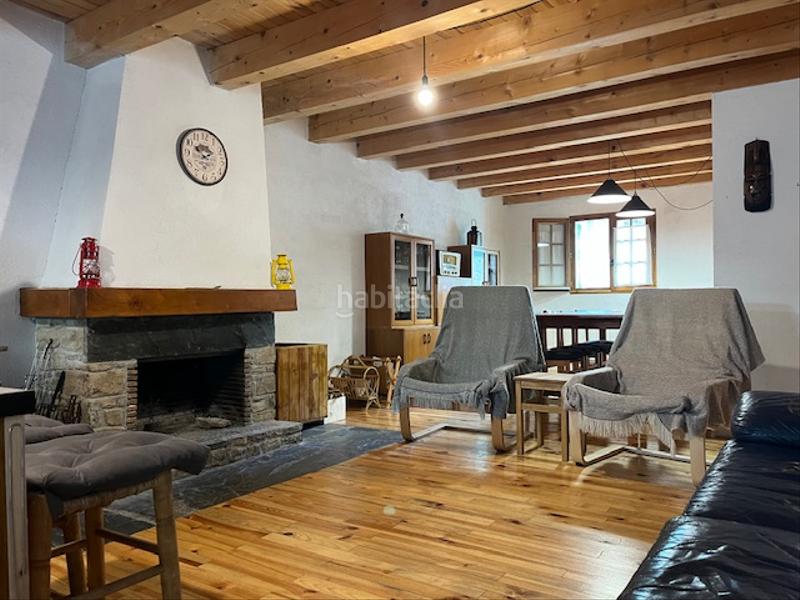 Foto 0e0157d9-e722-45c0-a875-59fcf3b86b6c. Masía en carrer sellerte-isavarre 4 casa a dos vientos en el centro de isavarre en Alt Àneu
