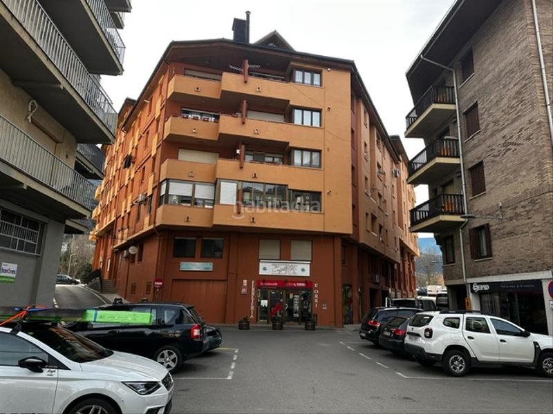 Foto 60dcde1c-bad4-4378-8cef-37aadb47a668. Appartamento in avinguda verge de montserrat 14 in Sort