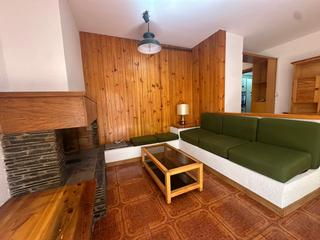 Appartement à Sort. Piso céntrico amplio con posibilidades