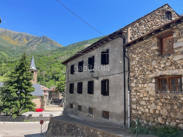 Foto c58d1c97-8afe-49c4-88d1-43af521ace60. Casa in carrer de la molina-isil 1 in Alt Àneu