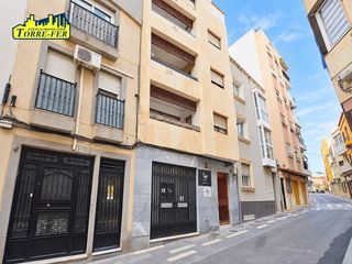 Pis a Calle magistral dominguez 29. Gran oportunidad junto a puerta purchena, en calle magistral dom