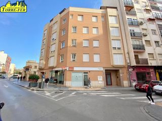 Miete Autoparkplatz in Calle alcalde muñoz 38. Plaza de garaje en alquiler en pleno centro de la ciudad