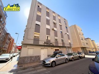 Pis a Calle Andalucía 28
