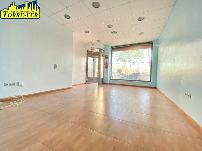 Foto f77ea45d-6a1e-401e-8d64-0bafa8f59311. Rent business premise in calle marruecos 53 in San Luis Almería