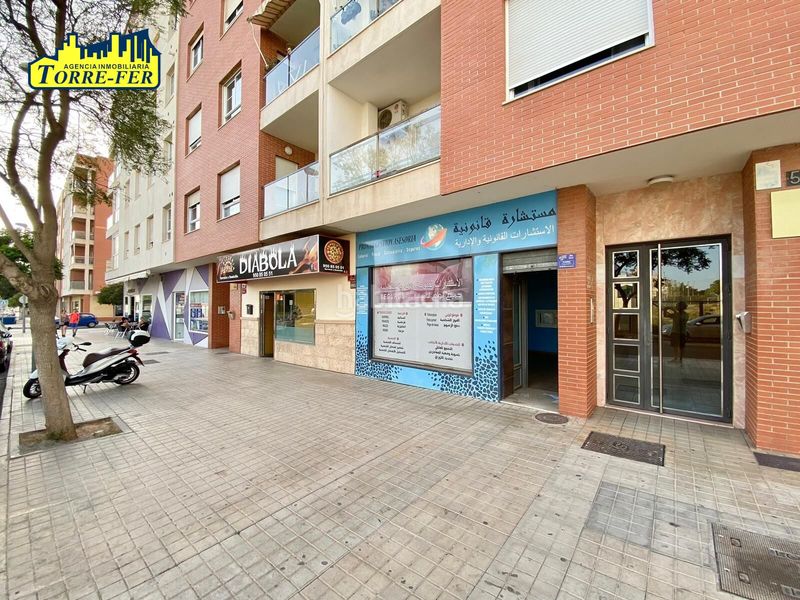 Foto 2c8e6586-43e0-4dc3-8867-e7d440cf4a91. Lloguer local comercial a calle marruecos 53 a San Luis Almería
