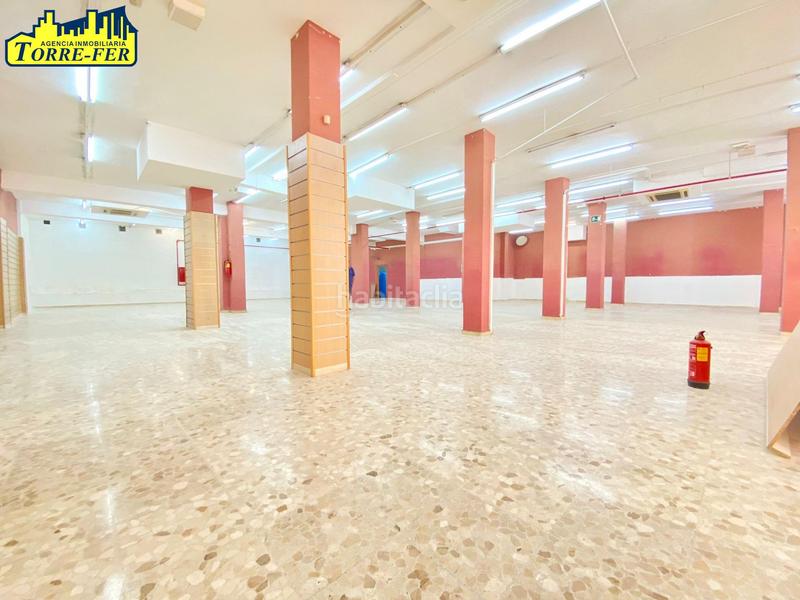 Foto e7baf643-a4f6-4c40-b922-82bc99b3f3ae. Lloguer local comercial a calle alcazar el 21 a Nueva Andalucía Almería