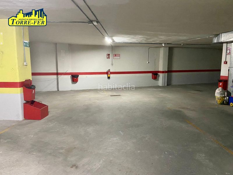 Foto 216eff62-a94e-4452-a7b1-c2630d257d35. Aparcament cotxe a San Luis Almería