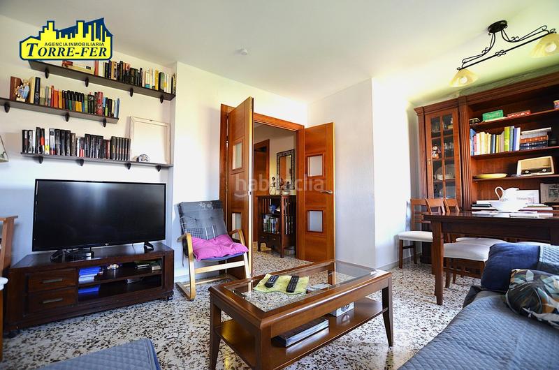 Foto bd58391d-ee92-4c16-b0cc-feaf1d6ce0d0. Piso gran oportunidad en el barrio de la esperanza! en Almería