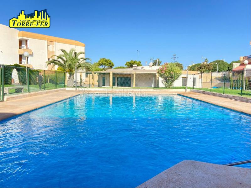 Foto c6e6625e-b8f3-4d00-bed8-8836245d7929. Appartement avec piscine dans Retamar Almería