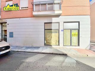 Local Comercial en Calle RESTOY 9