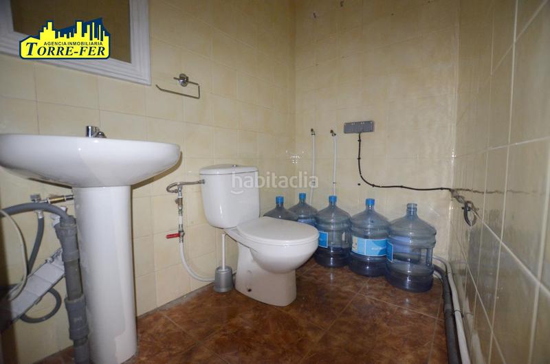 Foto 4dbd91b9-5261-429e-a551-aa5ff9126ab9. Location local commercial dans calle restoy 9 dans Plaza de Toros - Santa Rita Almería