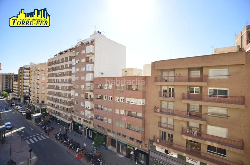 Foto 6b23c61f-ca40-4df6-b3de-a0d383e0f879. Appartamento in rambla del obispo orbera 33 in Plaza de Toros - Santa Rita Almería