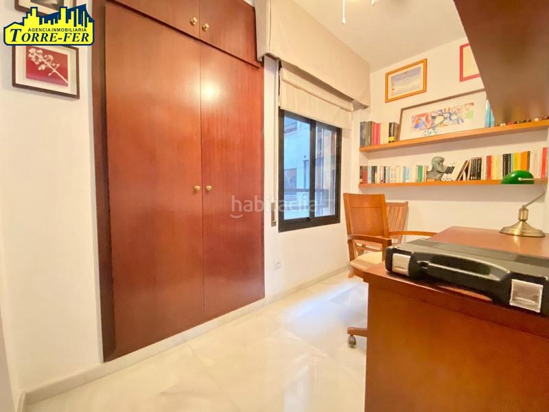 Foto 4511fb1c-1815-490b-83d4-c6a0bb07d3c9. Miete etagenwohnung in calle maestro serrano 13 in Almería