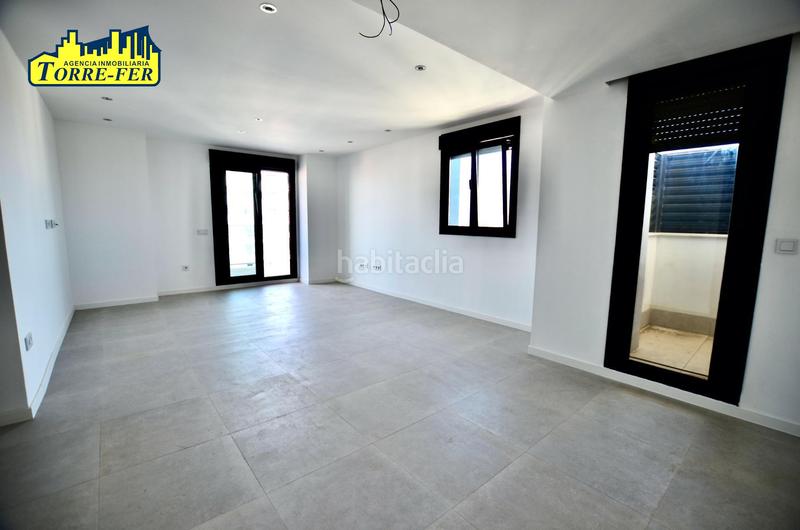 Foto 6783f9db-cf67-484c-8c1c-b4ebdb21e36d. Piso en camino de las piedras 41 un hogar con vistas de ensueño en Almería