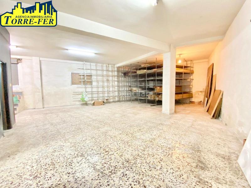 Foto 48573a1f-5fab-4b2d-95f6-c148b1a581b0. Affitto locale commerciale in calle real 11 in Centro Almería