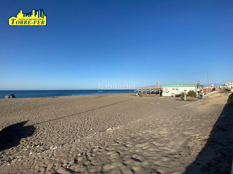 Foto dc40b96f-7a98-4d19-a0a8-98d94b80bd01. Flat with pool in Retamar Almería