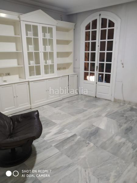 Foto 4a97df9f-4d79-42a3-bd42-6eefdca72a07. Location appartement avec chauffage parking dans Centro Almería